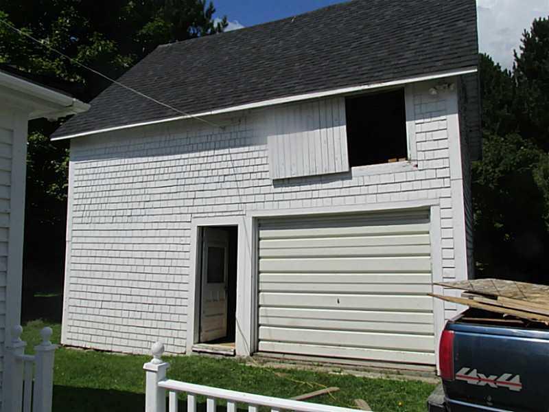 167 Hodgdon Mills Road Houlton, ME 04730 - Photo 4 of 16 Garage.