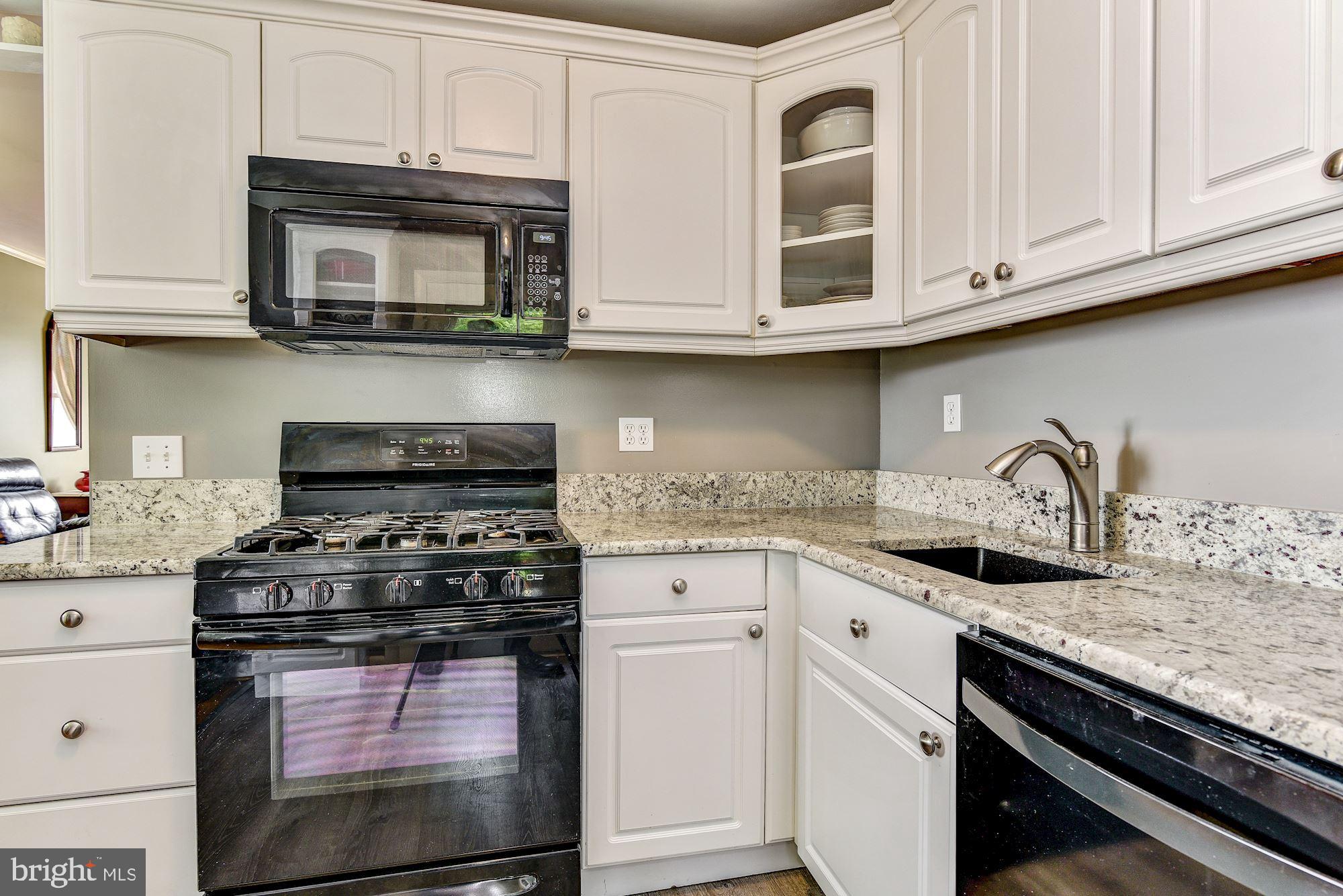 3417 Upton Road Baltimore, MD 21234 - Photo 9 of 25 Kitchen