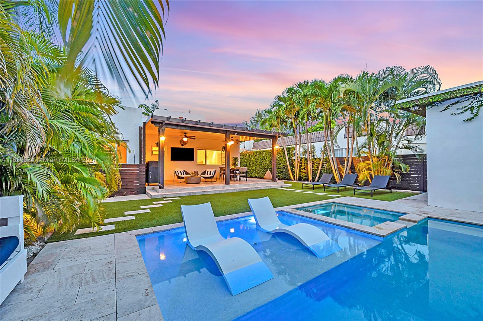 230 Southwest 21st Road Miami, FL 33129 - Photo 42 of 50