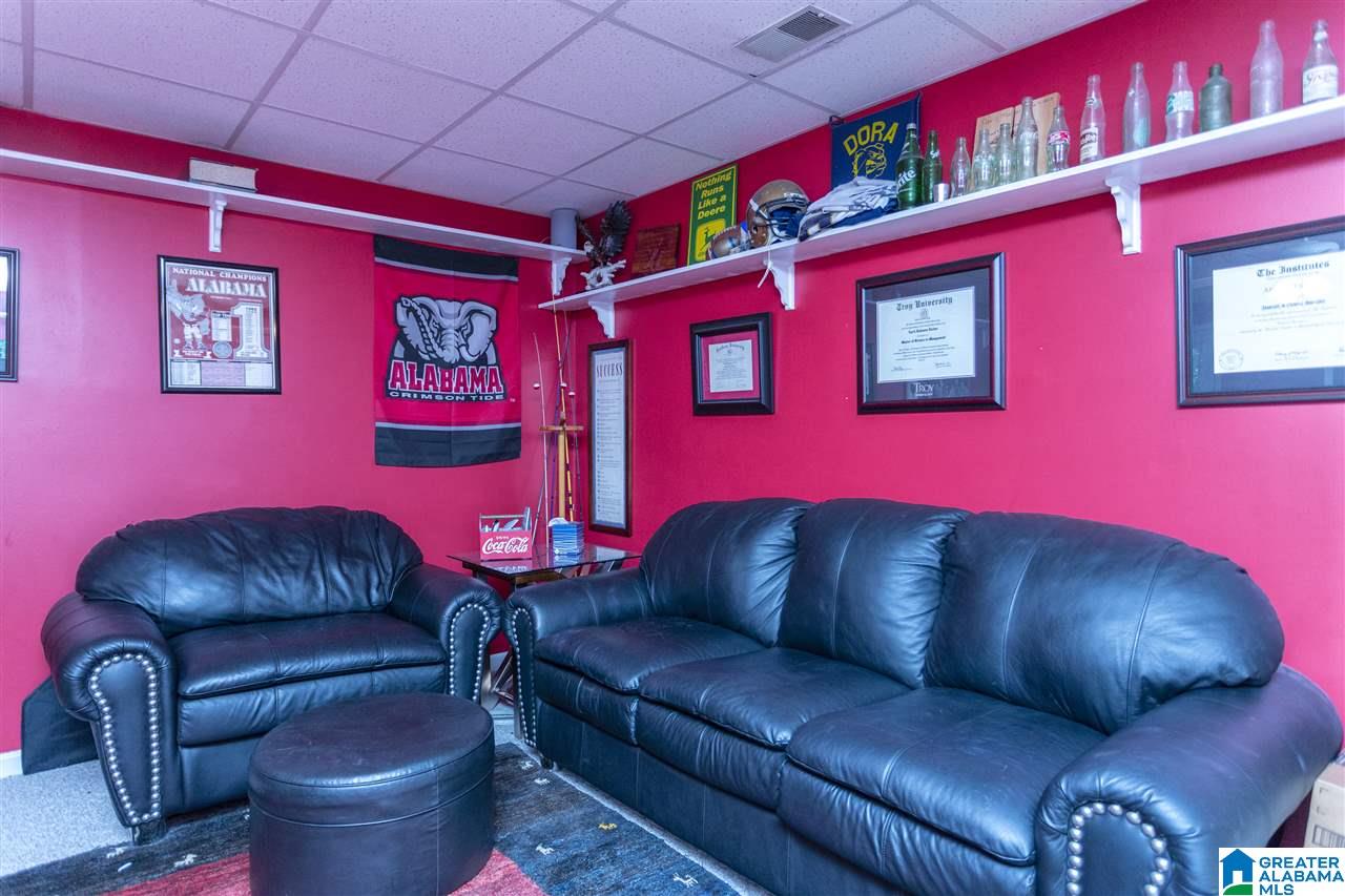 916 Arkadelphia Road Warrior, AL 35180 - Photo 28 of 49