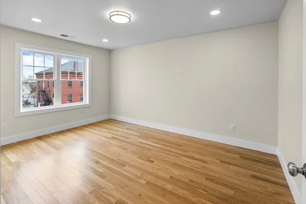 $499,999 | 157 State Street, New Bedford, MA 02740