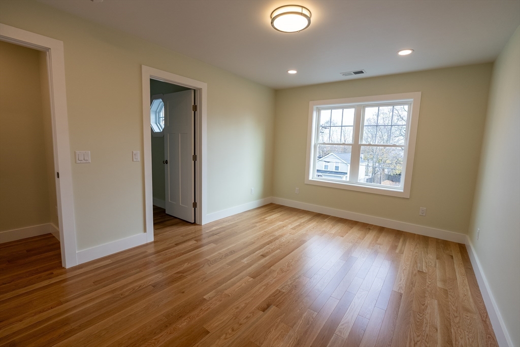 157 State Street New Bedford, MA 02740 - Photo 22 of 29