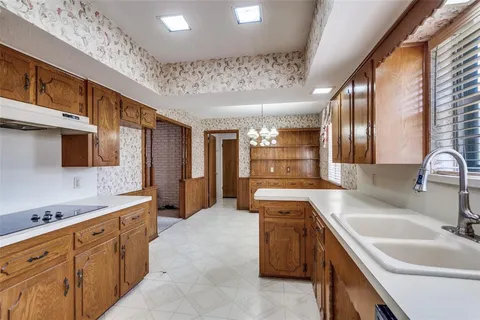$699,000 | 9824 Ravensway Drive, Dallas, TX 75238