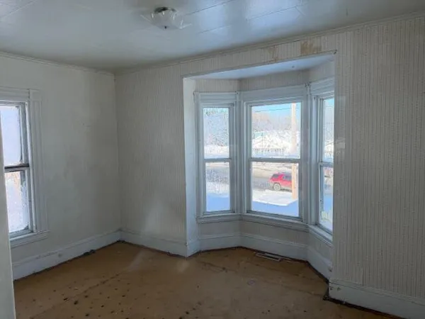 $61,200 | 83 Center Road, Easton, ME 04740