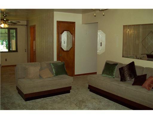 6071 Library Road Bethel Park, PA 15102 - Photo 12 of 14 Living Room.