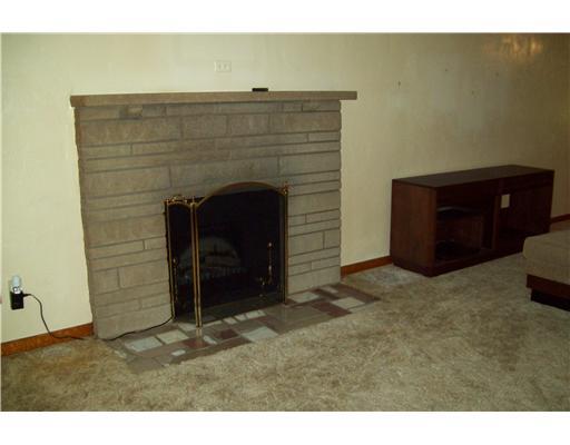 6071 Library Road Bethel Park, PA 15102 - Photo 13 of 14 Living Room.