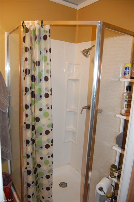 170 Blue Ridge Avenue Elkin, NC 28621 - Photo 14 of 24 Gallery Image 14