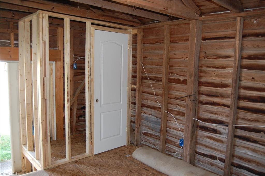 170 Blue Ridge Avenue Elkin, NC 28621 - Photo 19 of 24 Gallery Image 19