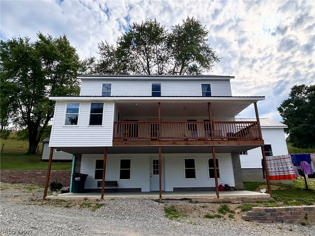 78600 Freeport Tippecanoe Road Freeport, OH 43973 - Photo 2 of 37 View of back of house