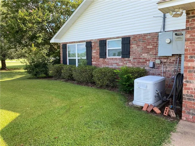 $475,000 | 6895 Bayou Rapides Road, Alexandria, LA 71303