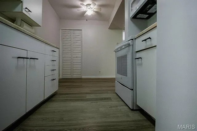 $125,000 | 648 Coeur De Royale Drive, Unit B, Creve Coeur, MO 63141