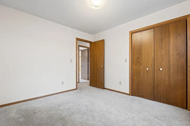 $424,900 | 425 West Franklin Street, Morristown, MN 55052