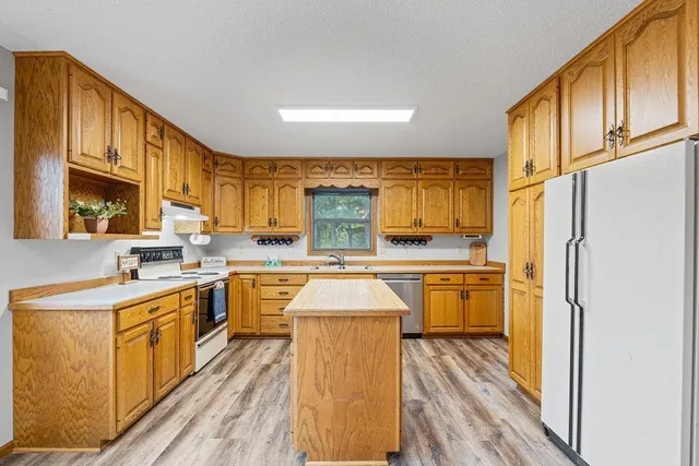 $424,900 | 425 West Franklin Street, Morristown, MN 55052