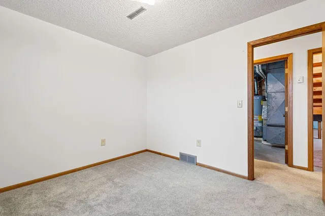 $424,900 | 425 West Franklin Street, Morristown, MN 55052