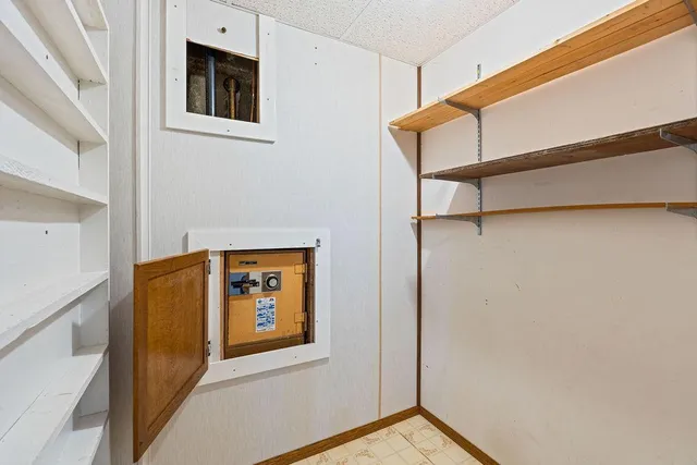 $424,900 | 425 West Franklin Street, Morristown, MN 55052