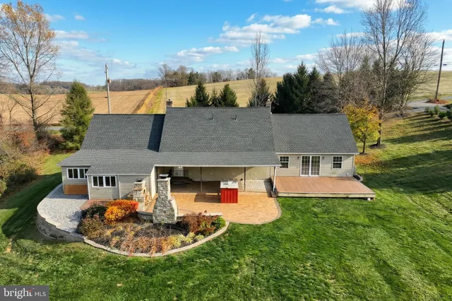 $649,990 | 5077 Snyder Mill Road, Spring Grove, PA 17362