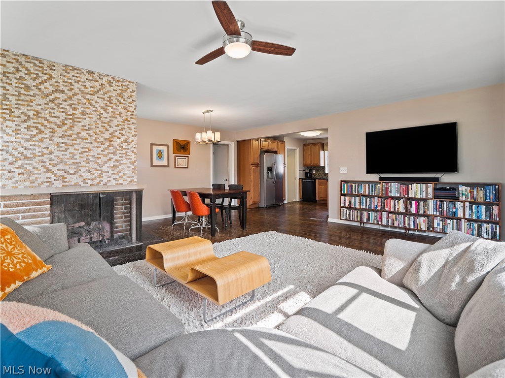1430 Bunts Road Lakewood, OH 44107 - Photo 11 of 28