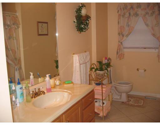 16 Albert Road Tewksbury, MA 01876 - Photo 6 of 13 Gallery Image 6