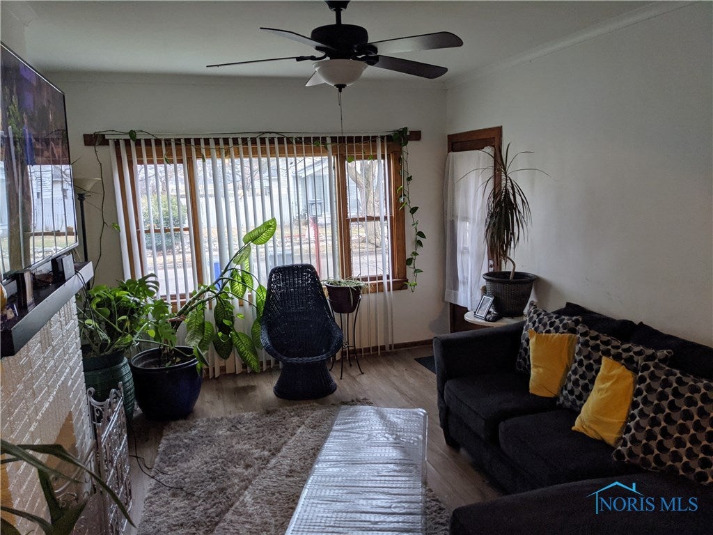 1918 Fairfax Road Toledo, OH 43613 - Photo 2 of 19 Gallery Image 2