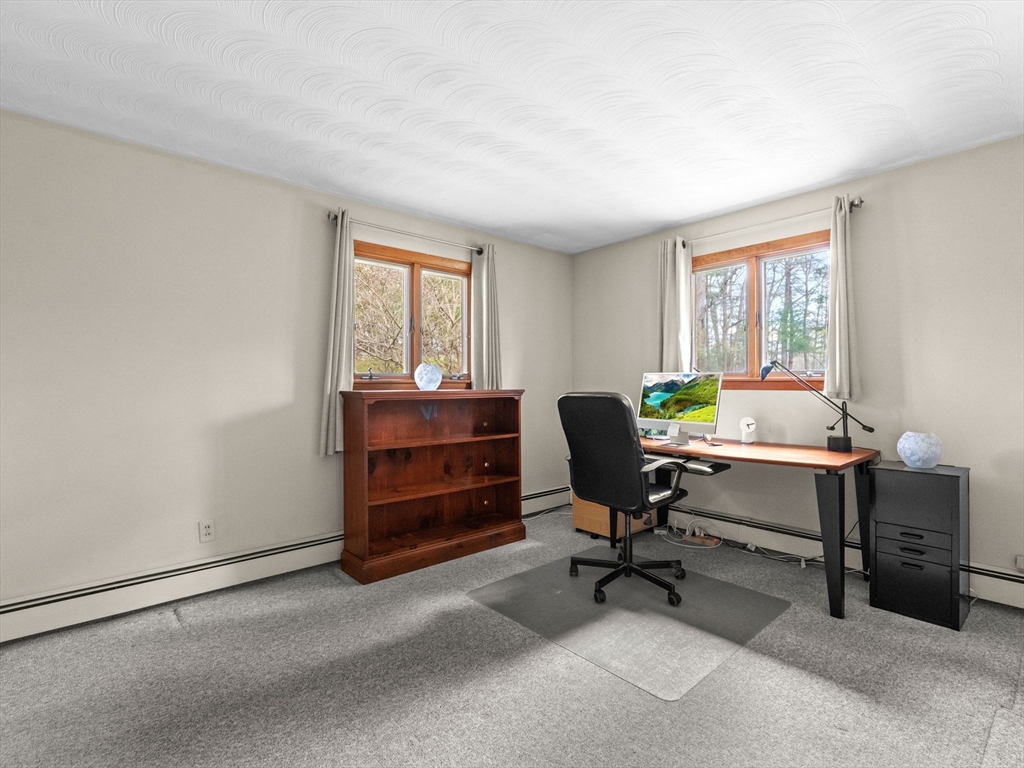 16 Sheffield Road Framingham, MA 01701 - Photo 24 of 41