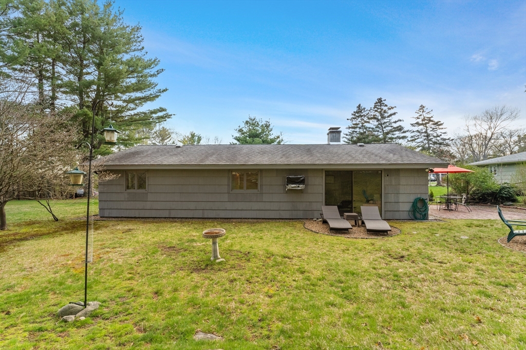 16 Sheffield Road Framingham, MA 01701 - Photo 36 of 41