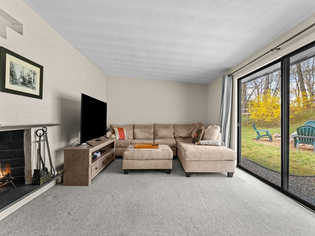 16 Sheffield Road Framingham, MA 01701 - Photo 9 of 41