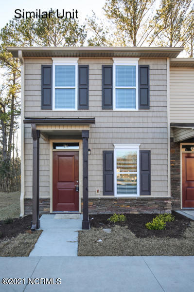 413 Sullivan Loop Road Midway Park, NC 28544 - Photo 1 of 18 20180612203518594060000000-o