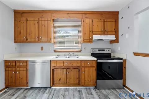 $339,000 | 3111 Castlebury Drive, Chester, VA 23831