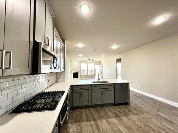 $2,990 | 2803 Woodland Court, Wylie, TX 75098