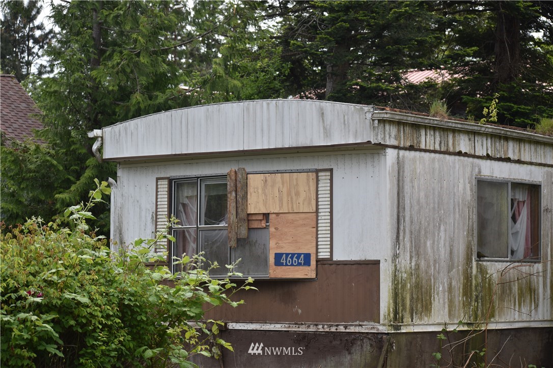 4664 Wharf Road Bow, WA 98232 - Photo 2 of 4 Gallery Image 2