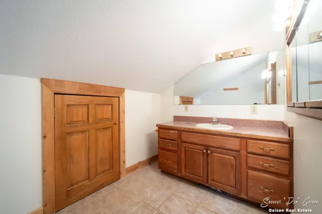 $755,000 | 8591 Hidden Trail, Orleans, MI 48865