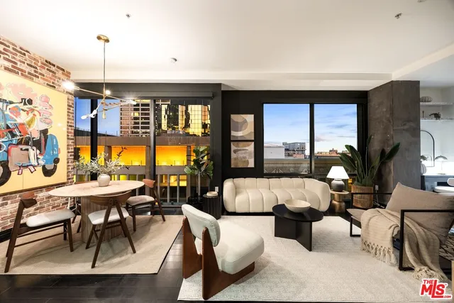 $485,000 | 655 South Hope Street, Unit 1401, Los Angeles, CA 90017