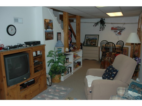 37 Valley Road Tuftonboro, NH 03816 - Photo 14 of 17