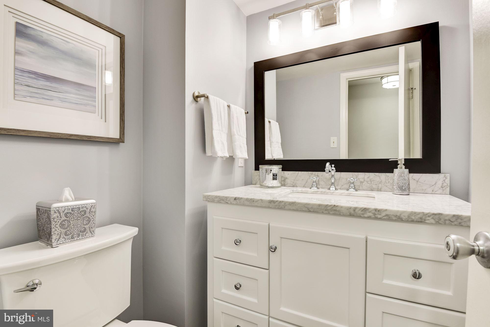 1002 Moorefield Creek Road Southwest Vienna, VA 22180 - Photo 14 of 28 Main Level - Powder Room