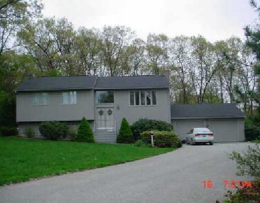 140 North Cobble Hill Road Warwick, RI 02886 - Photo 1 of 1 Exterior Front.