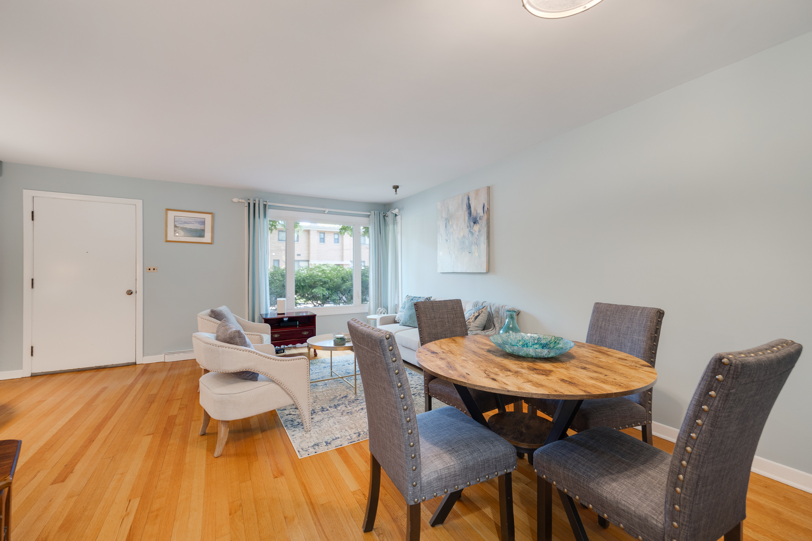 519 Ridge Road Wilmette, IL 60091 - Photo 5 of 31