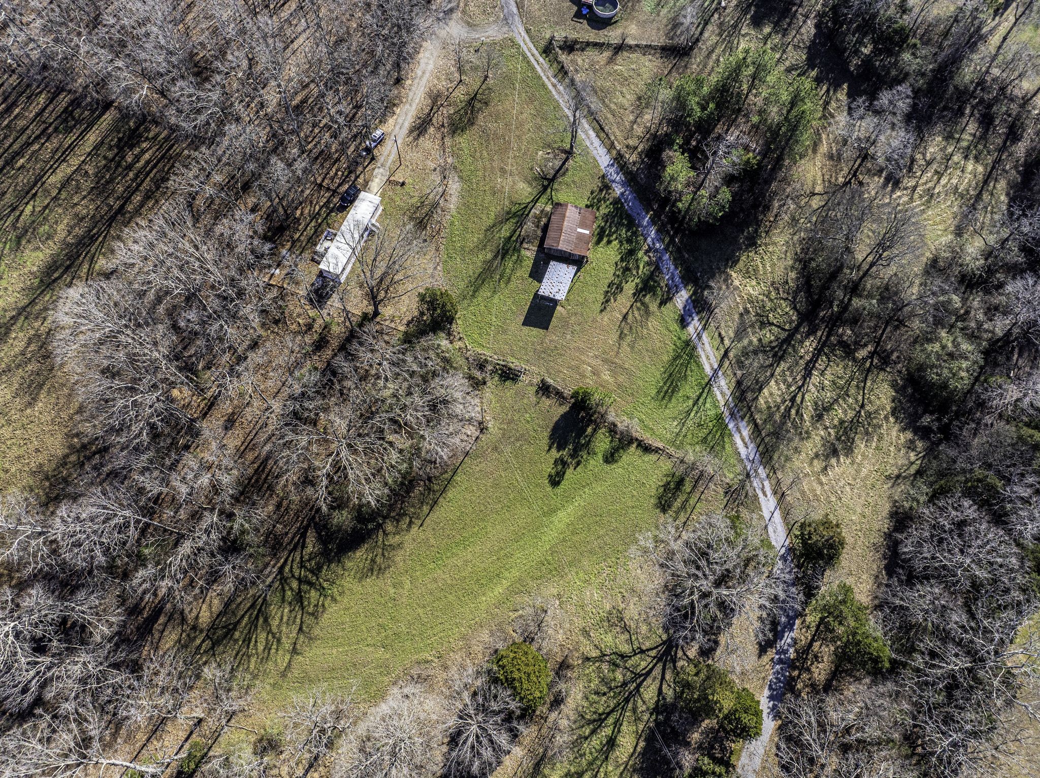 192 Contrary Road Burns, TN 37029 - Photo 11 of 65