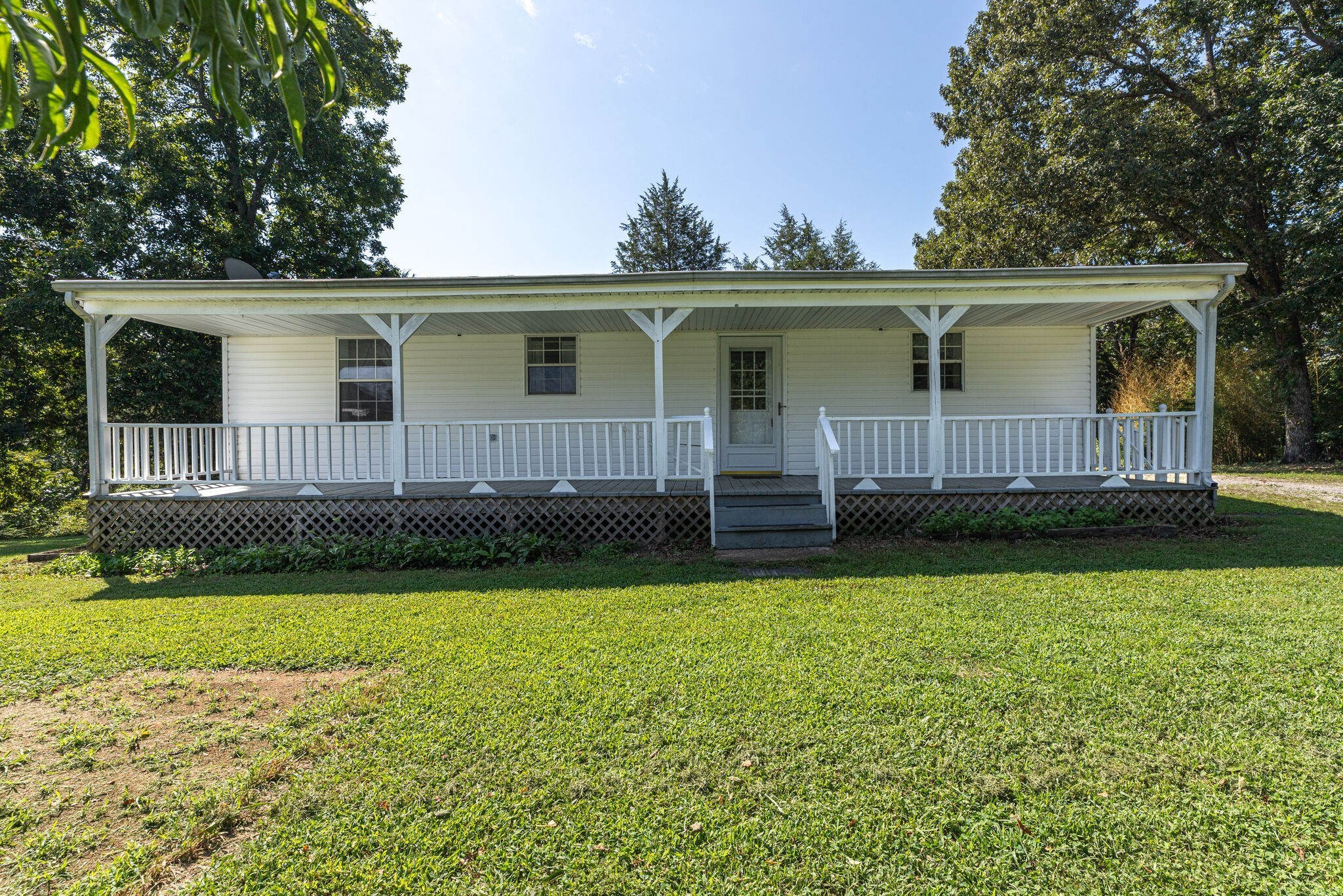 192 Contrary Road Burns, TN 37029 - Photo 14 of 65
