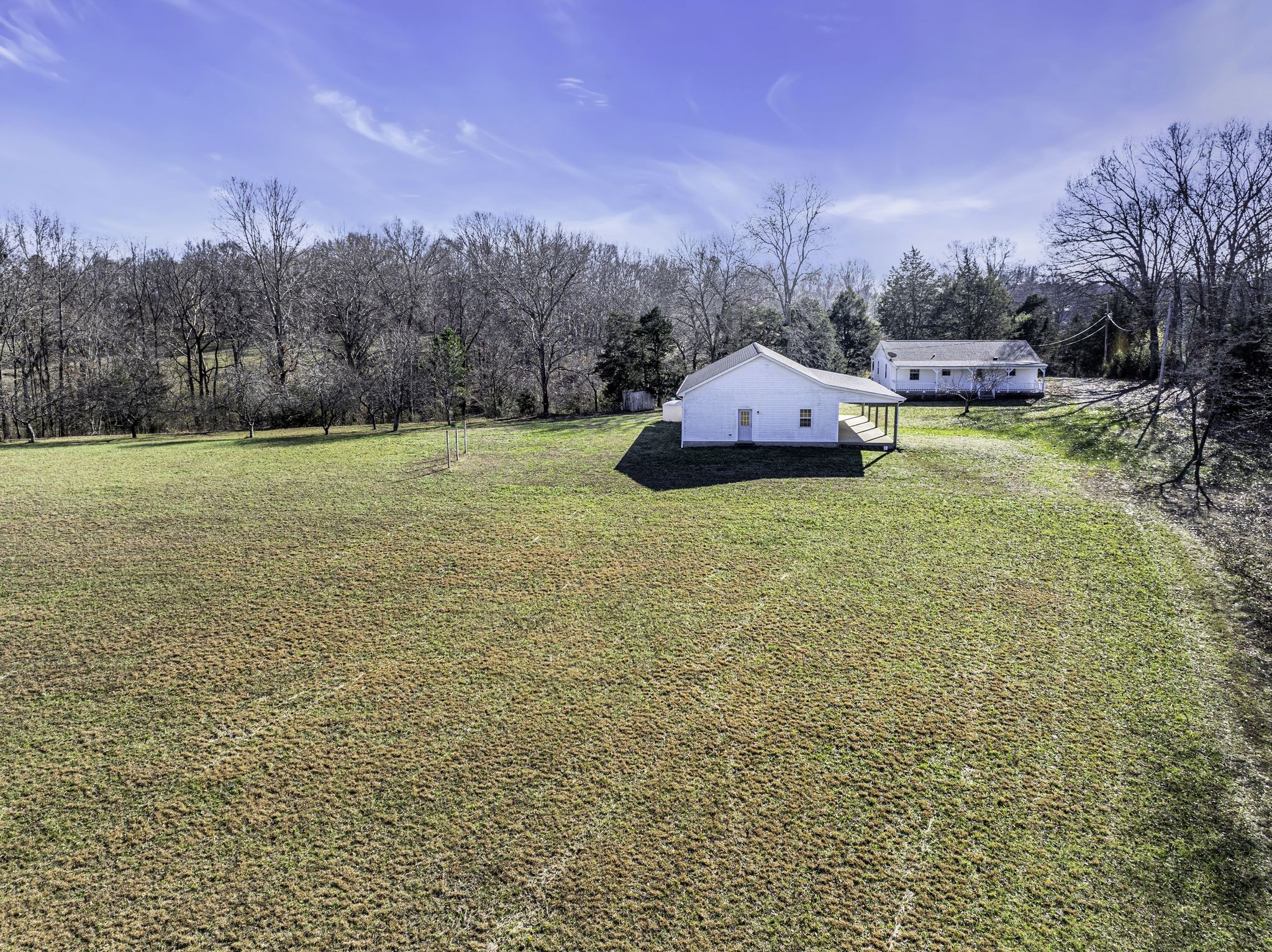 192 Contrary Road Burns, TN 37029 - Photo 10 of 65