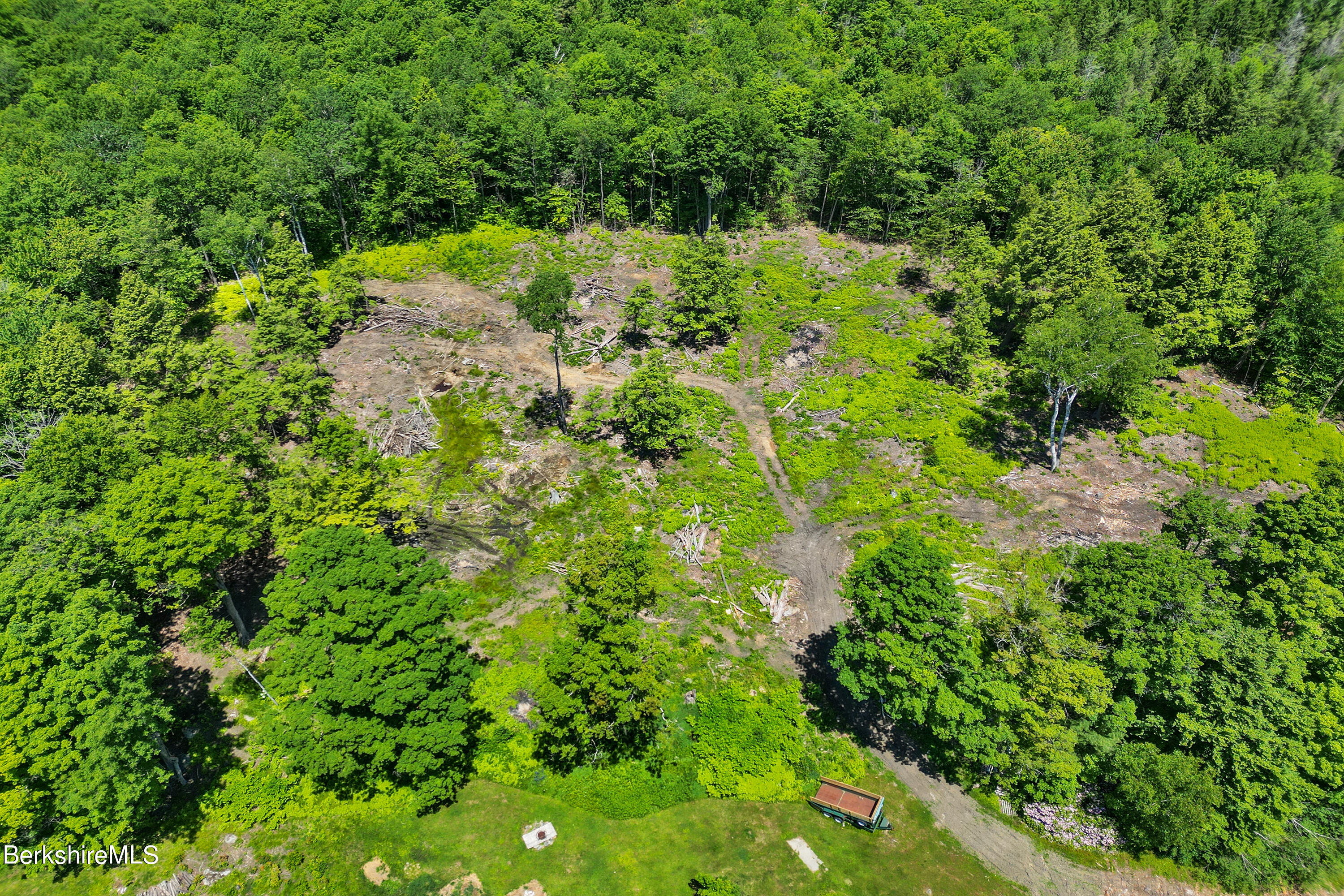 167 Loop Road Savoy, MA 01256 - Photo 26 of 26 910 Aerial View