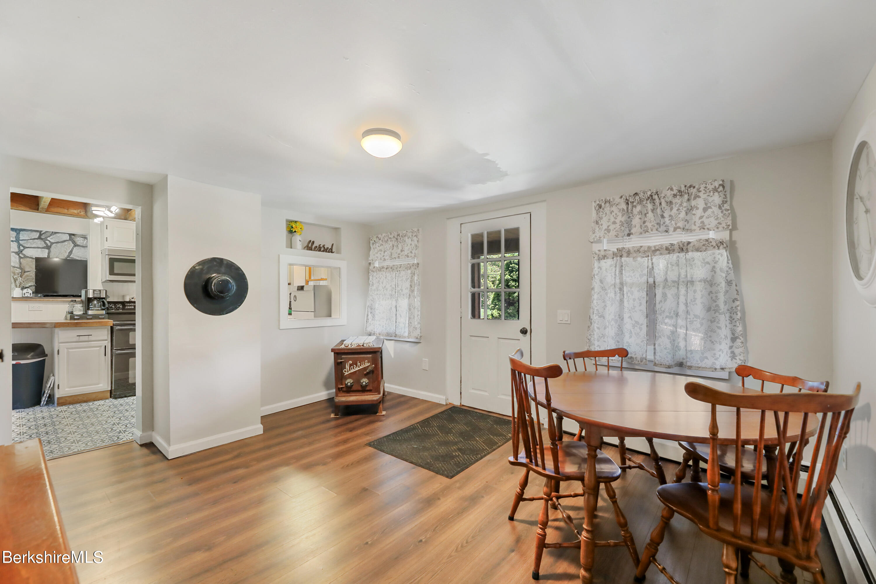 167 Loop Road Savoy, MA 01256 - Photo 7 of 26 25 Dining Room