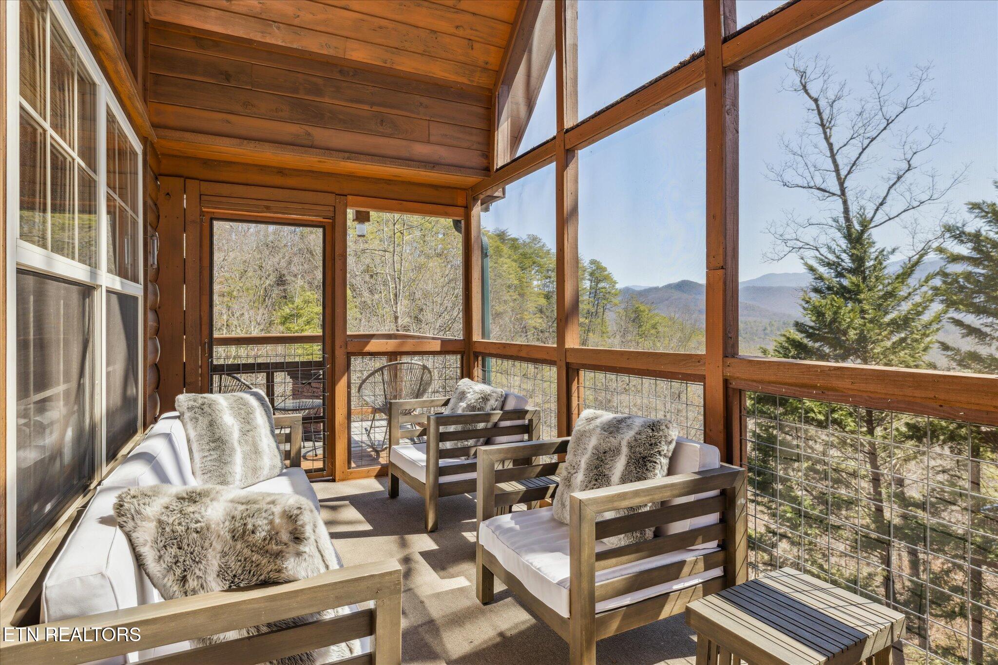 228 Tolliver Trail Townsend, TN 37882 - Photo 16 of 46 17-IMG_0221