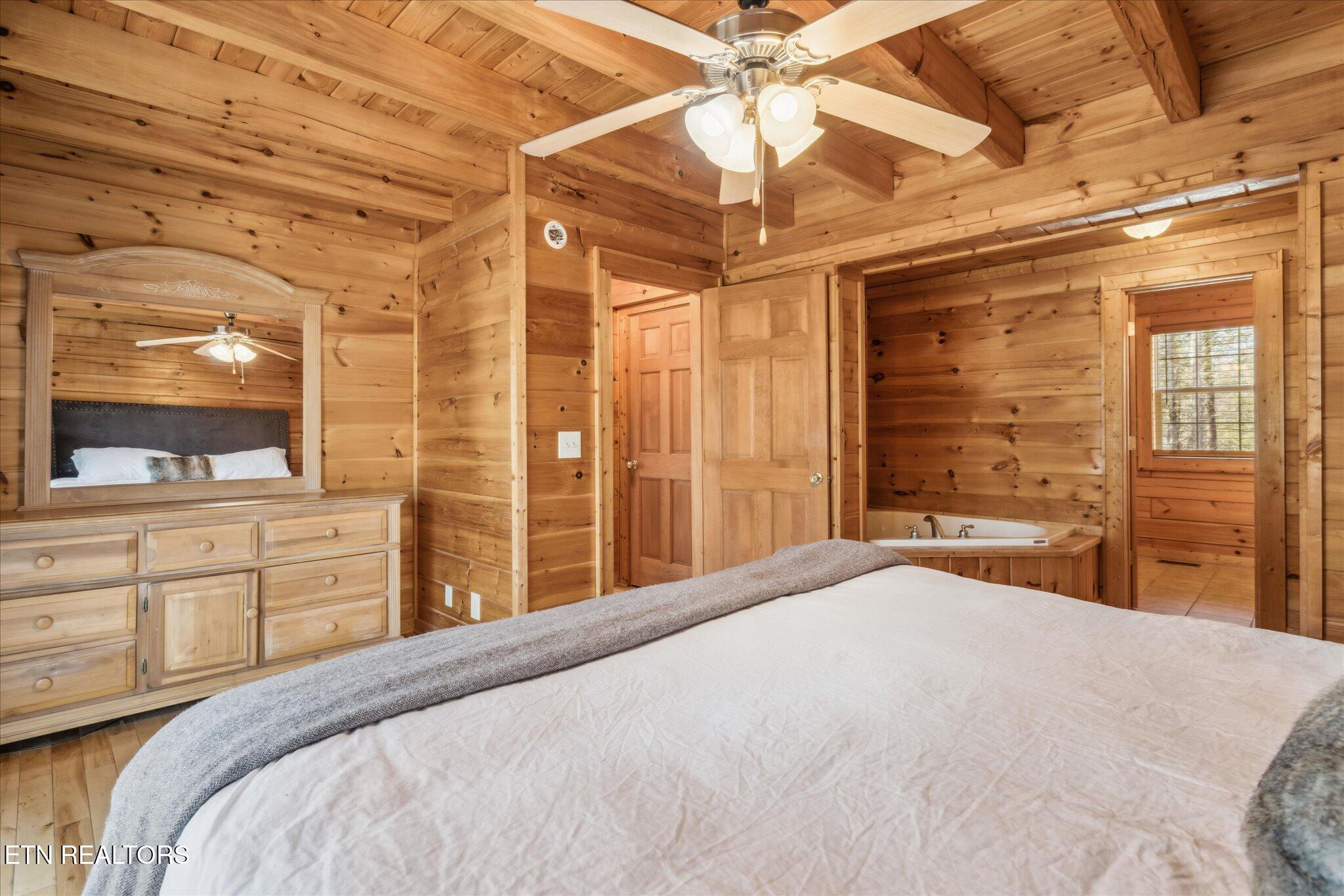 228 Tolliver Trail Townsend, TN 37882 - Photo 8 of 46 09-IMG_0171