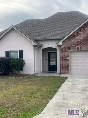 $1,779 | 17031 Jamestowne Drive, Prairieville, LA 70769