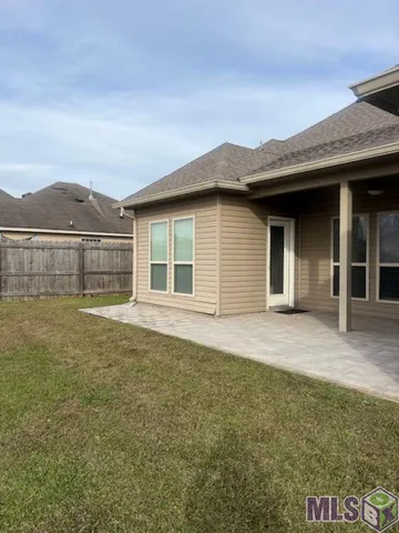 $1,779 | 17031 Jamestowne Drive, Prairieville, LA 70769
