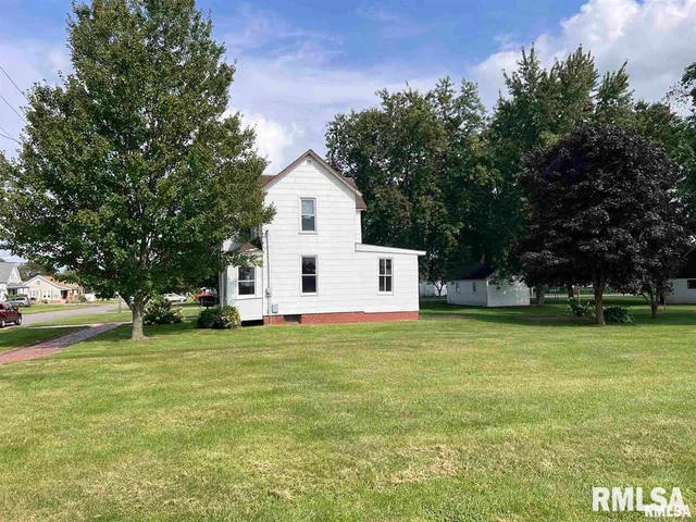 $64,900 | 552 East Locust Street, Canton, IL 61520