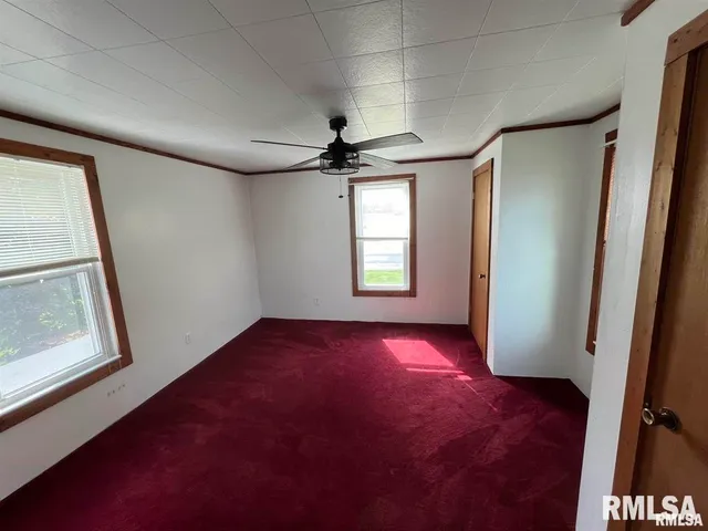 $64,900 | 552 East Locust Street, Canton, IL 61520