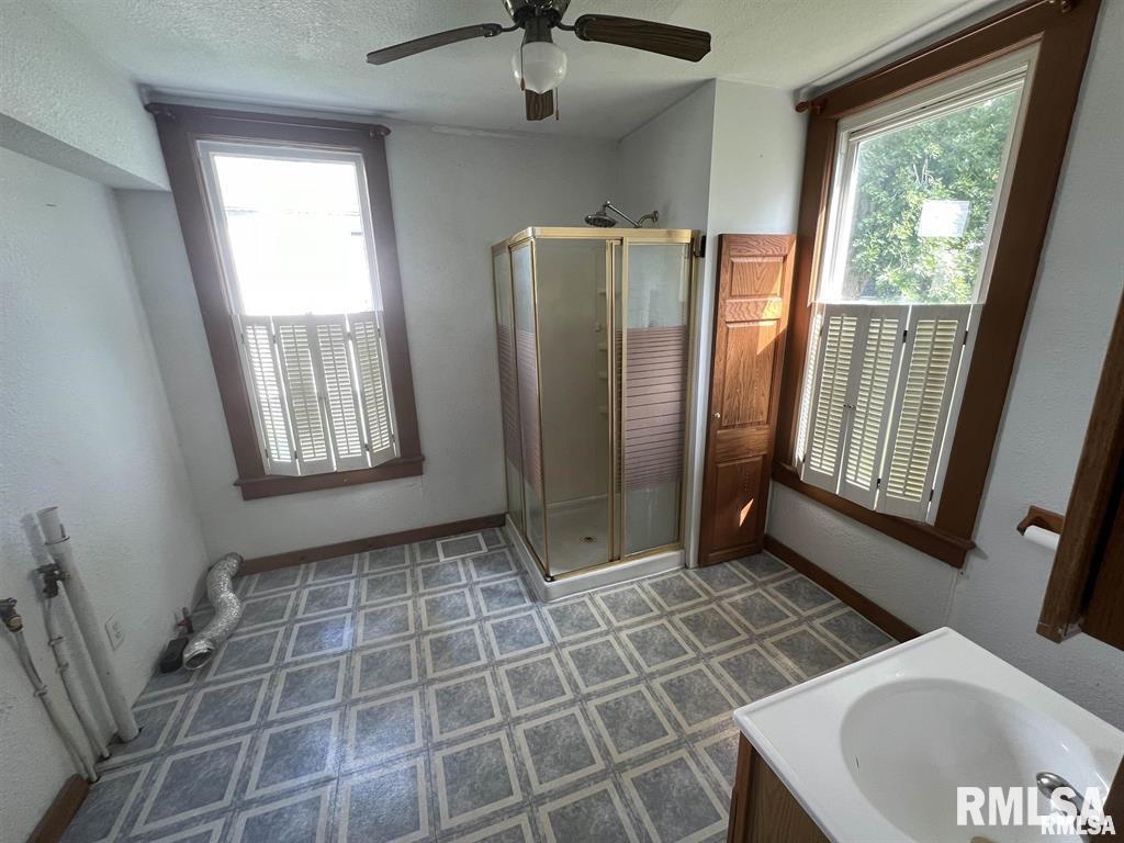 552 East Locust Street Canton, IL 61520 - Photo 10 of 10