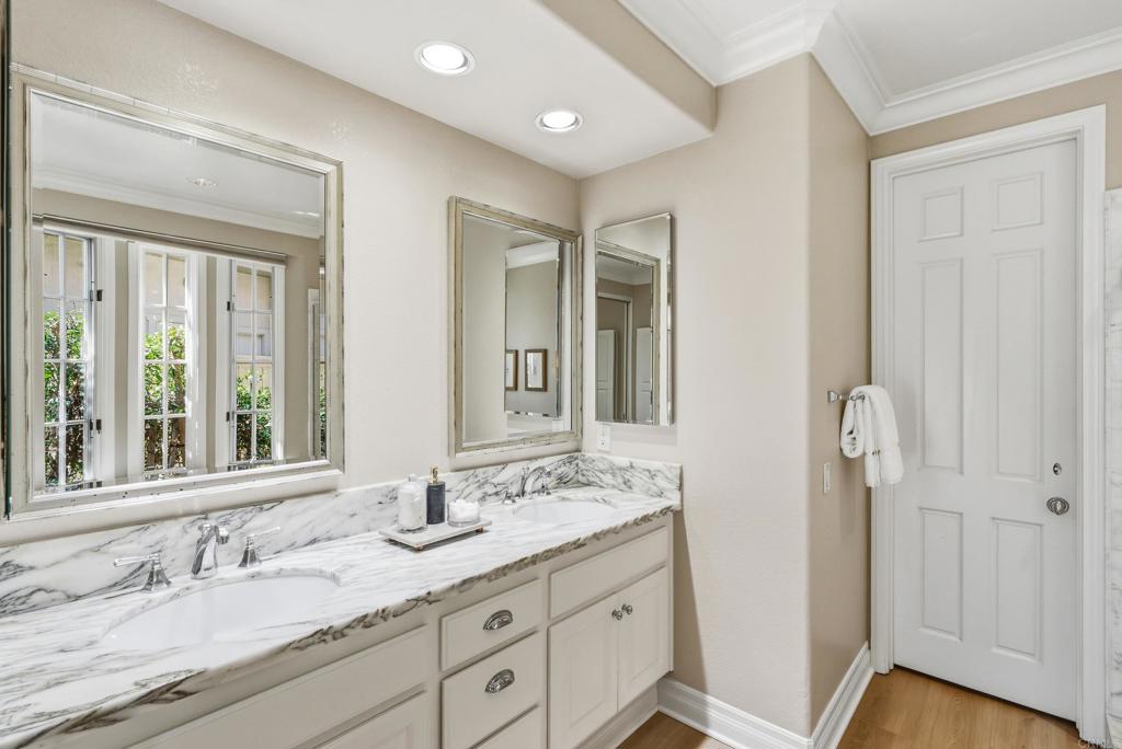 16050 Avenida Calma Rancho Santa Fe, CA 92091 - Photo 33 of 57 Gallery Image 33