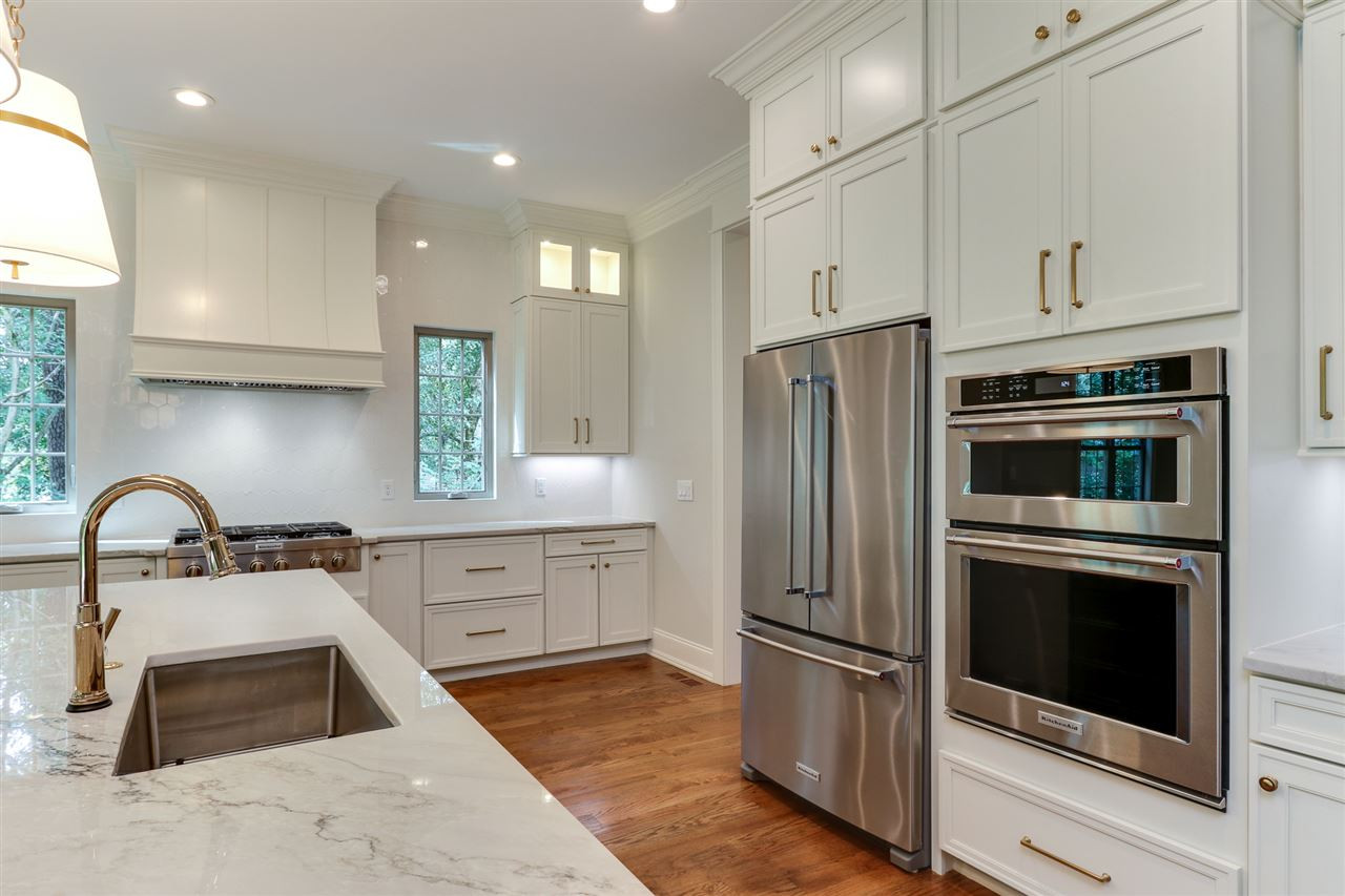 5404 Alpine Drive Raleigh, NC 27609 - Photo 10 of 30 Photo 10